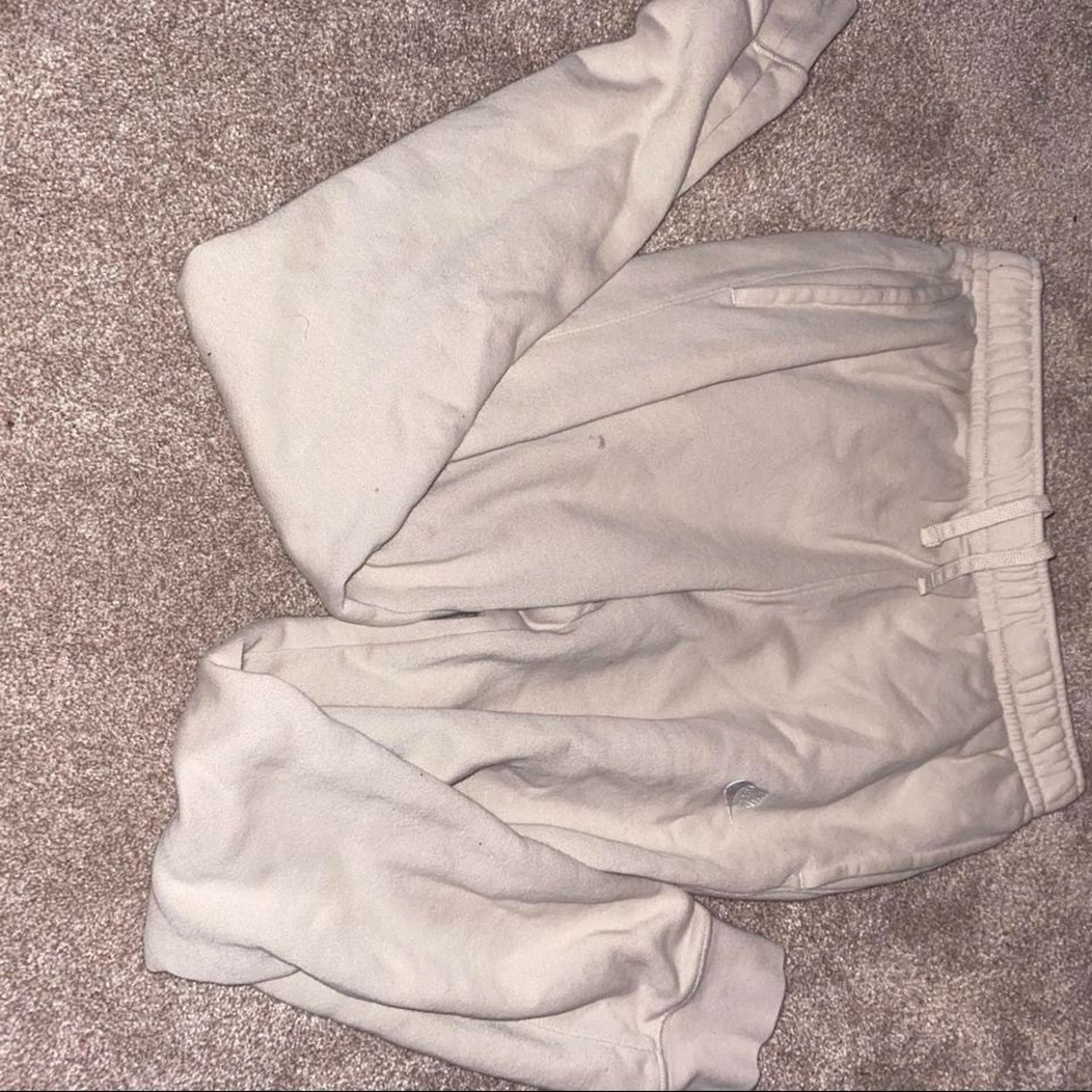 Men’s size S Nike jogger sweatpants